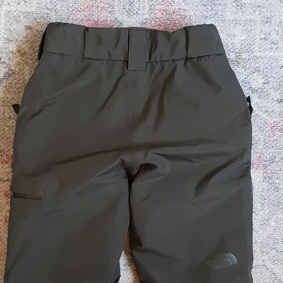 Girls Green The North Face ski pants size xs/tp with EZ grow feature - Picture 9 of 9
